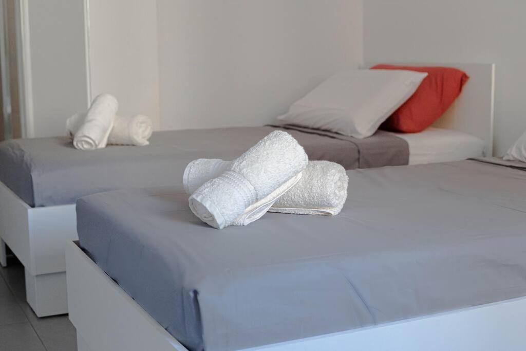 Seafront Two Bedroom Apartment Saint Julian's Εξωτερικό φωτογραφία